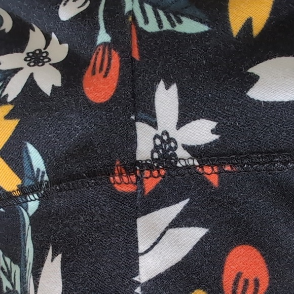 Nike Leggings Size Medium - Picture 8 of 9